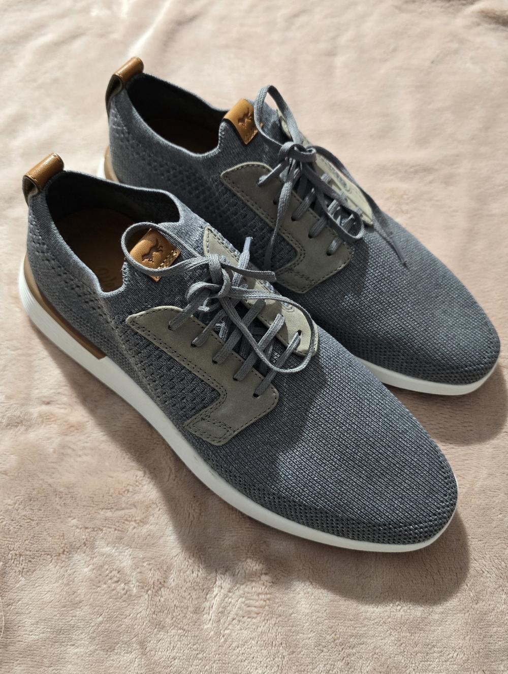 Wolf & Shepherd SwiftKnit™ Derby Shoes – Grey White – Men’s 6 / Women’s 8 – New